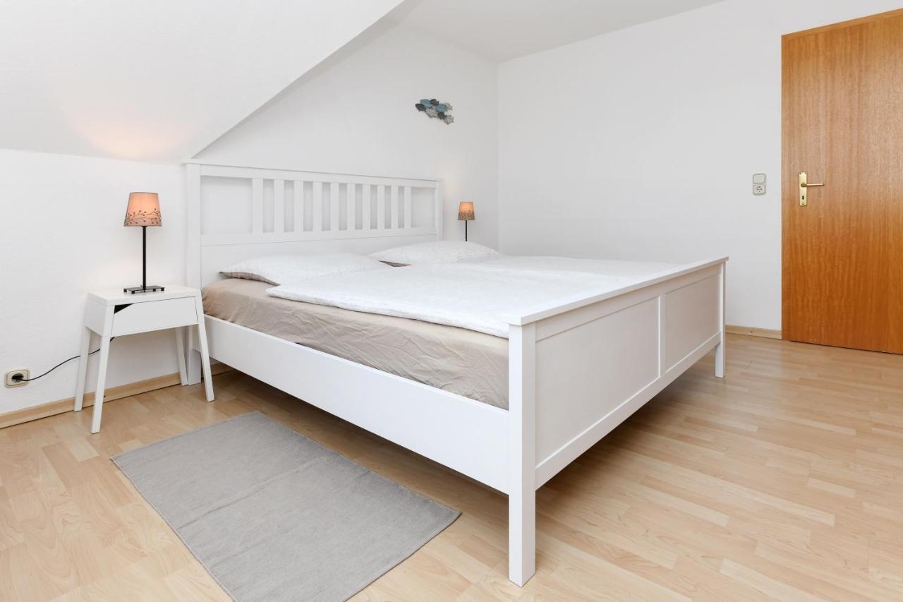 Ferienwohnungen Im Haus Lieblingskoje Neuharlingersiel Dış mekan fotoğraf